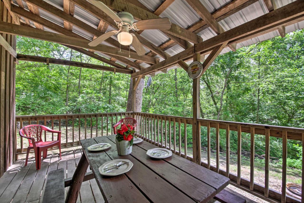 Waters Edge Retreat With Deck On Patoka Lake! Taswell Exteriér fotografie
