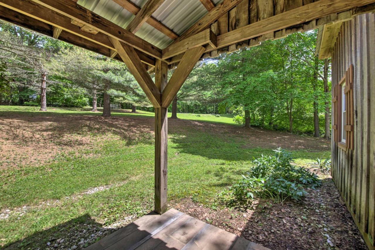 Waters Edge Retreat With Deck On Patoka Lake! Taswell Exteriér fotografie